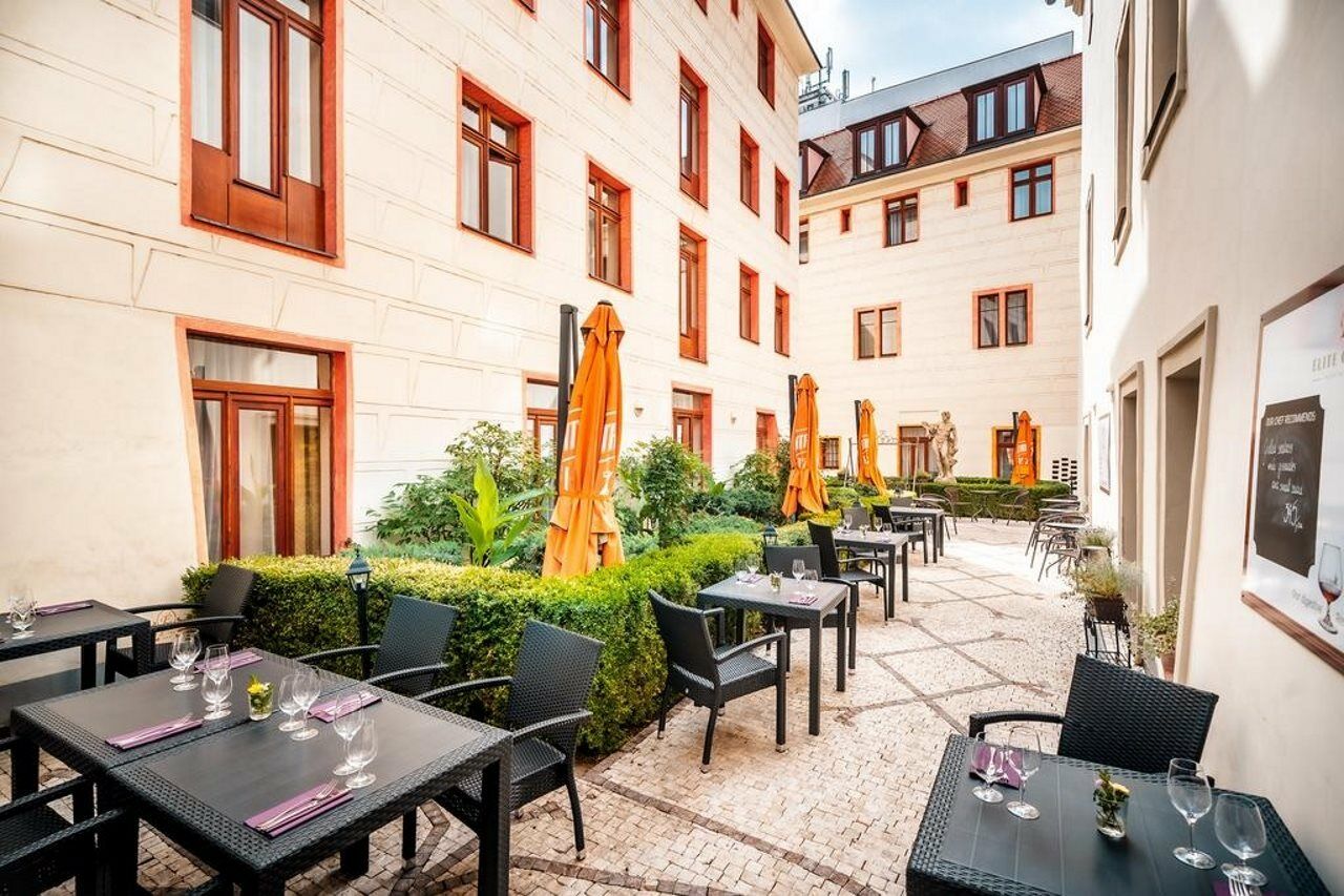 Hotel Elite Prague Exterior photo